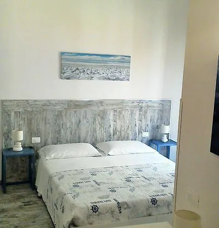 Le Cale Bed and Breakfast Τραπάνι